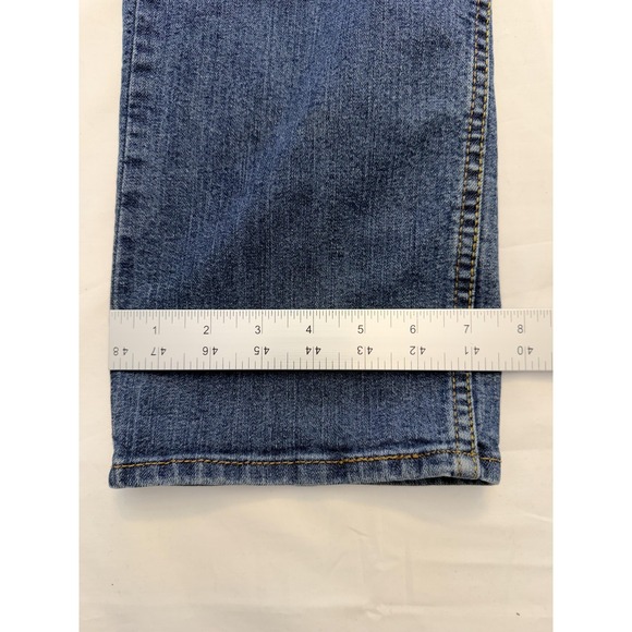 Signature By Levi Strauss Jeans Mens Med Wash Blue Regular Straight Fits 33x29 - Picture 3 of 9